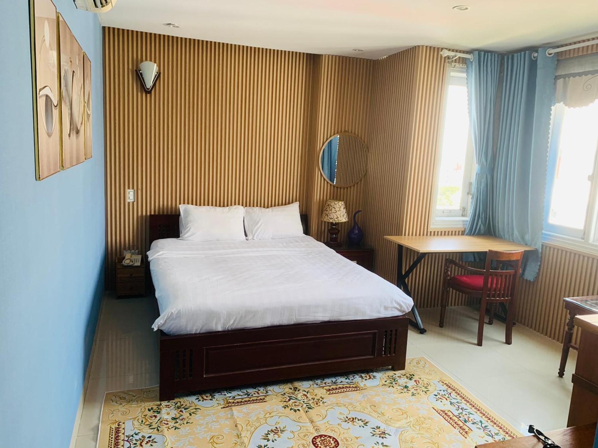 Central Beach Hotel Da Nang Exterior photo